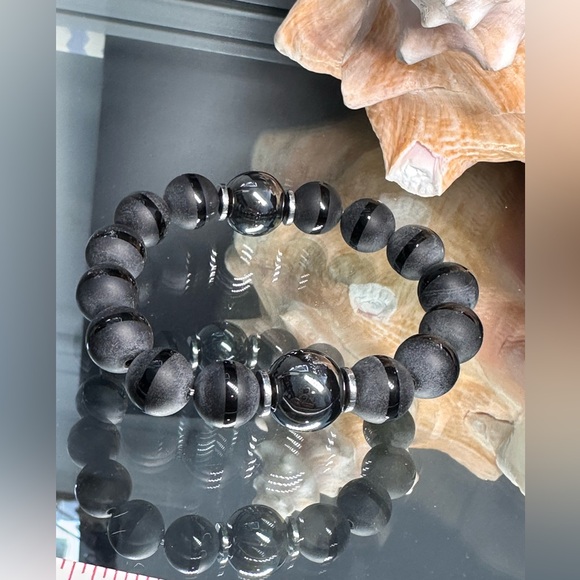 GUNPOWDER HEMATITE + ONYX NATURAL STONES BRACELET size 7” - Picture 2 of 10